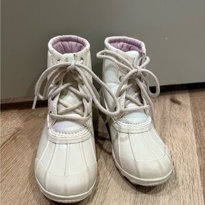 Kids Cream Lace-Up Boots
